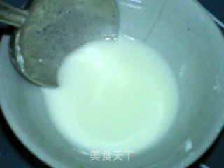 红豆蛋奶冰激凌的做法步骤：2