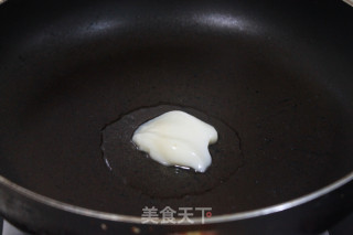 清炒莴笋的做法步骤：2
