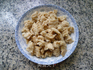 醉麸拌毛豆的做法步骤：3