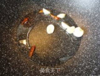 香脆椒盐藕丁的做法步骤：2