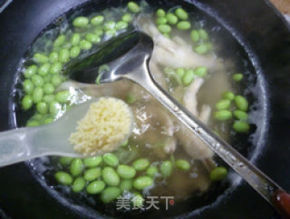 毛豆凤爪汤的做法步骤：8