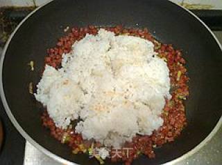 让剩米饭舞起来-----美味蛋包酱饭的做法步骤：6