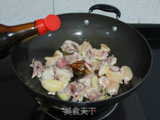 【干贝粉条炖土鸡】的做法步骤：4