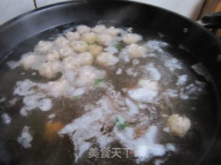 菠菜肉丸汤的做法步骤：5