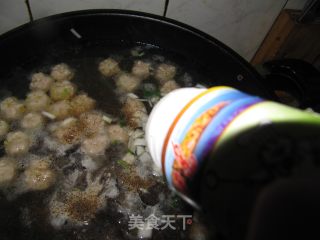 菠菜肉丸汤的做法步骤：7