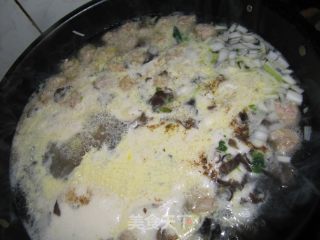 菠菜肉丸汤的做法步骤：10