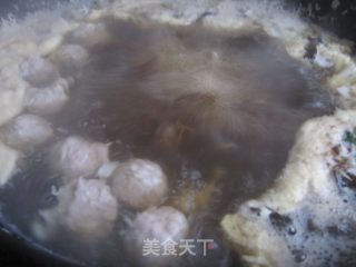 菠菜肉丸汤的做法步骤：11