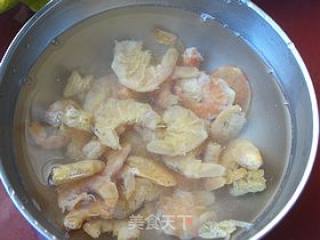 虾仁炒西兰花的做法步骤：2