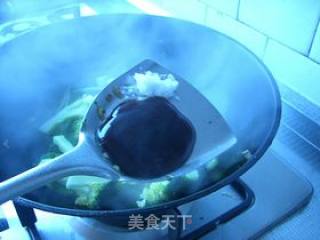 虾仁炒西兰花的做法步骤：5