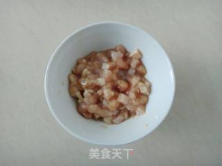 毛豆炒鸡丁的做法步骤：2