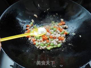 毛豆炒鸡丁的做法步骤：7