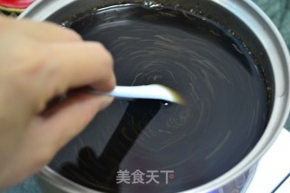 【清爽仙草冻】的做法步骤：2