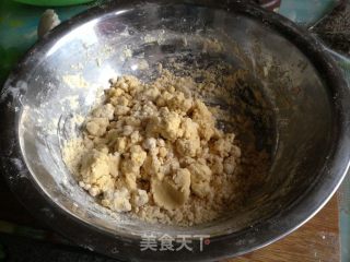 玉米面窝头的做法步骤：1