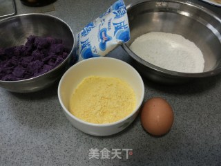 玉米面紫薯卷的做法步骤：4