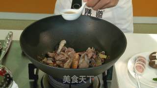 海味煮意粉的做法步骤：3