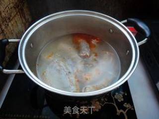 腊肠拌毛豆的做法步骤：1