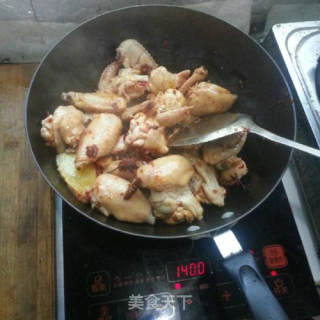 土豆炖鸡的做法步骤：4