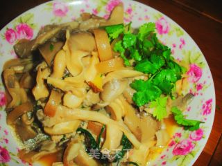 鲜蘑炒肉片的做法步骤：16