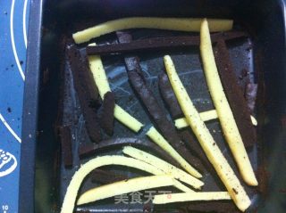 棋格蛋糕的做法步骤：23