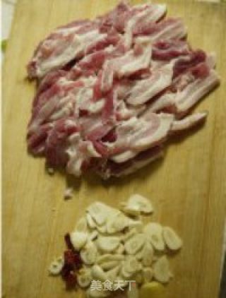 酱爆猪肉片的做法步骤：1
