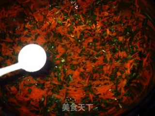 韭菜红萝卜煎饺的做法步骤：4