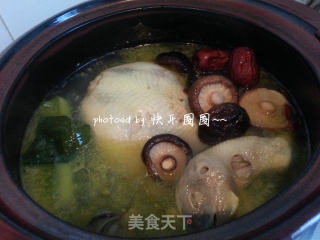 香菇炖鸡的做法步骤：5