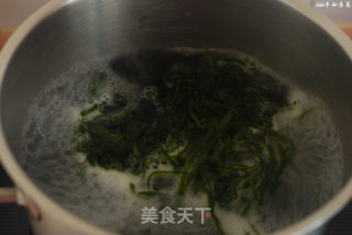 清凉脆爽美发瘦身营养丰富的凉拌美食—凉拌海带丝的做法步骤：4