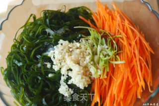 清凉脆爽美发瘦身营养丰富的凉拌美食—凉拌海带丝的做法步骤：7