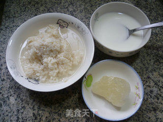 酒酿黑米圆子羹的做法步骤：2