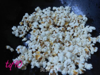 炒锅做爆米花的做法步骤：6