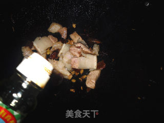 瘦肉焖萝卜的做法步骤：5