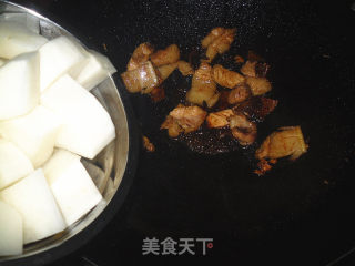 瘦肉焖萝卜的做法步骤：6