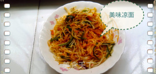 夏天面食之佳品———风味独特的豆芽韭菜凉面的做法步骤：5