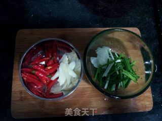 泡椒鸭肠的做法步骤：4
