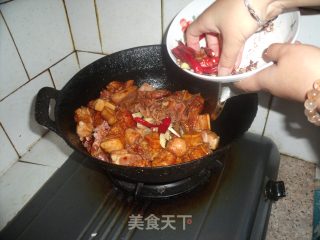 红烧排骨的做法步骤：7