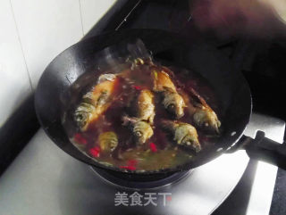 家常鲫鱼的做法步骤：10