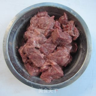 咖哩牛肉饭的做法步骤：2