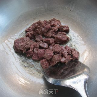 咖哩牛肉饭的做法步骤：3