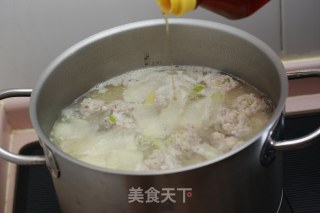 清热祛暑润肺生津喷香可口的美味汤汁—冬瓜丸子汤的做法步骤：16