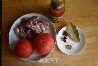 番茄牛腩的做法步骤：1