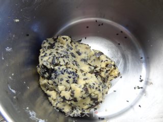 咸味黑芝麻海苔饼干的做法步骤：9