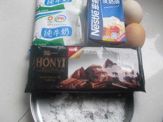 香蕉船的做法步骤：1