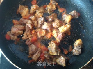 红烩牛腩的做法步骤：7