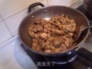 土豆炖鸡的做法步骤：3