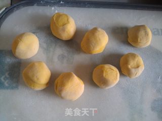南瓜花篮豆沙卷的做法步骤：7