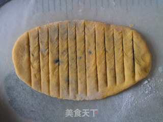 南瓜花篮豆沙卷的做法步骤：10