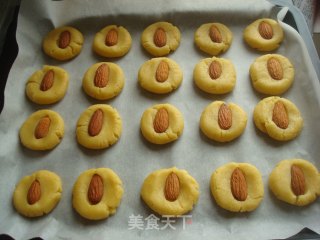 木糖醇杏仁饼干的做法步骤：8