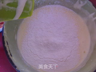 拉花蛋糕~的做法步骤：3