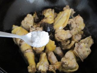 黑木耳炖土鸡的做法步骤：11