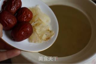 木瓜银耳羹的做法步骤：4